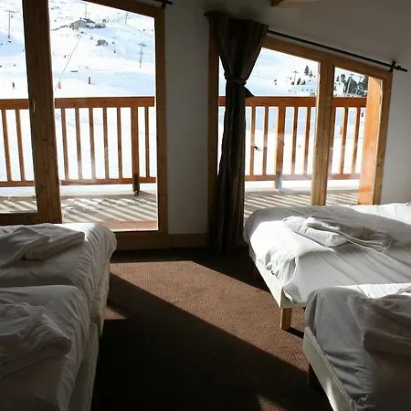 Des Neiges : La Cime Des Arcs Aparthotel 4*