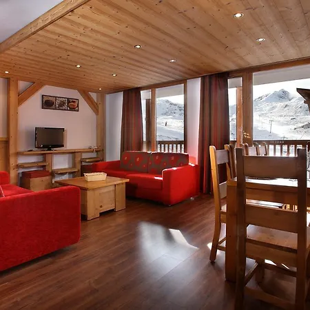 Hotel apartamentowy Des Neiges : La Cime Des Arcs