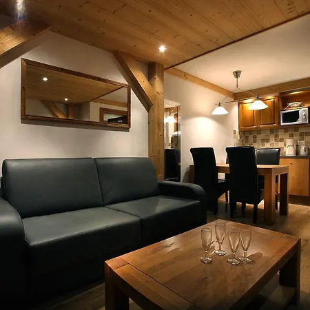Des Neiges : La Cime Des Arcs Aparthotel 4*