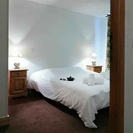 Des Neiges : La Cime Des Arcs Aparthotel 4*