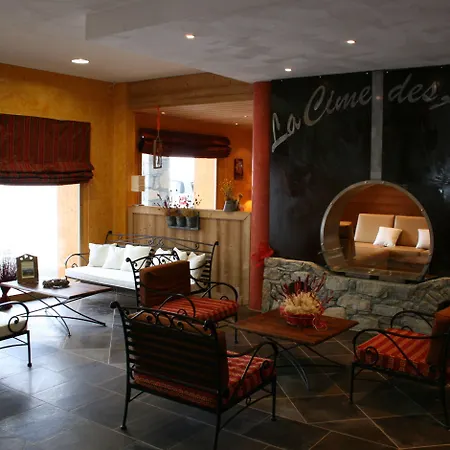 Apartahotel Des Neiges : La Cime Des Arcs 4*