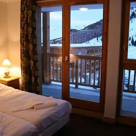 Des Neiges : La Cime Des Arcs Apartahotel 4*